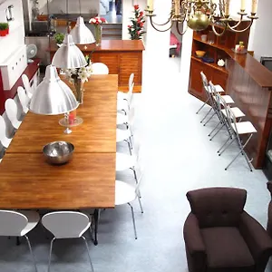https://boat-hotel-six-rotterdam.thehaguehotels.net